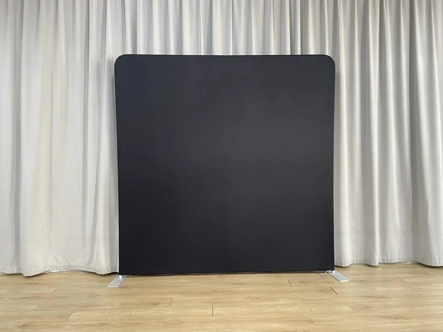 Noir Black